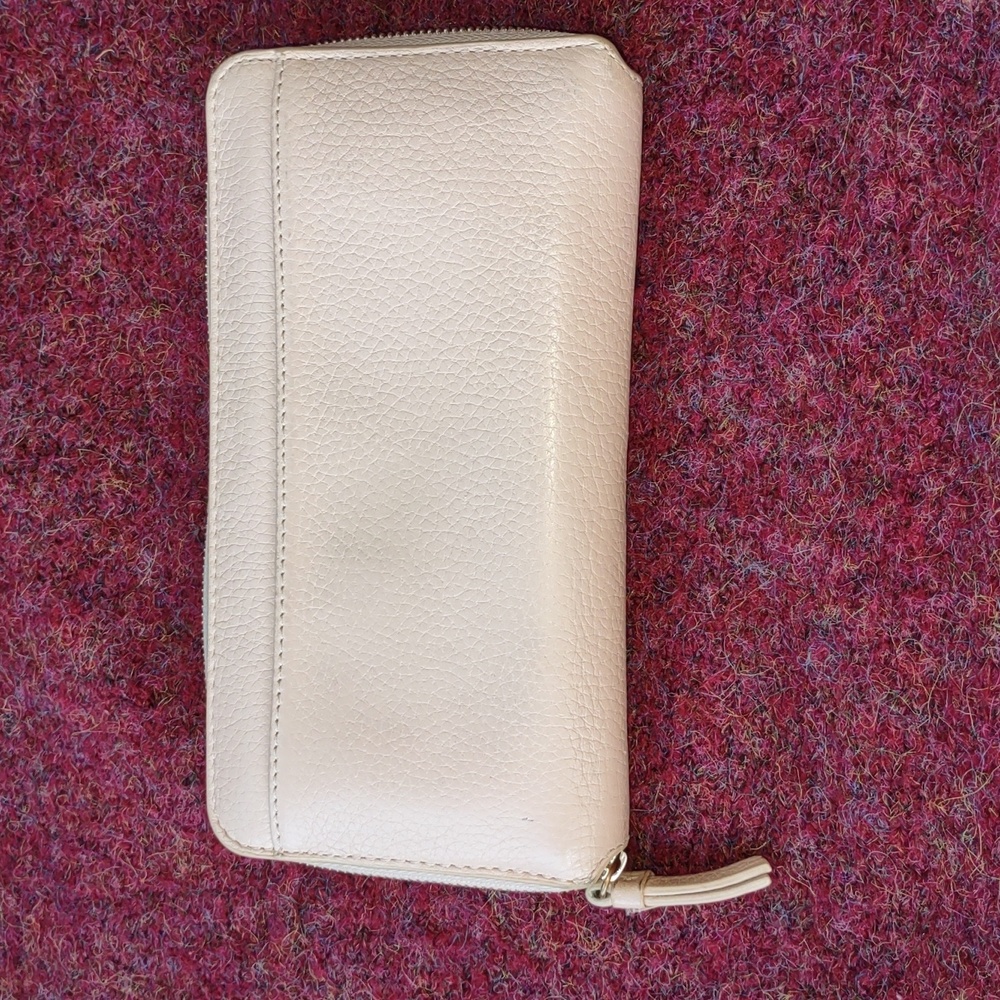 Saks Fifth Ave wallet